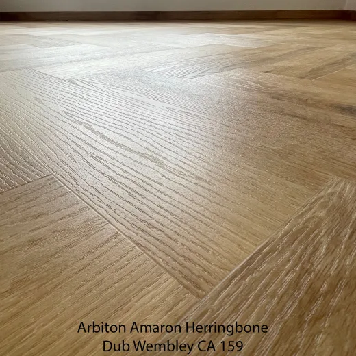 Arbiton Amaron Herringbone Dub Wembley CA 159 + podložka za 1Kč